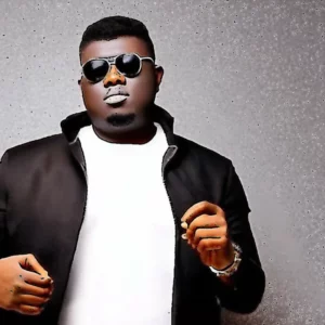Artistic representation for I dont take it personally : Seyi Law speaks on handling E - warriors